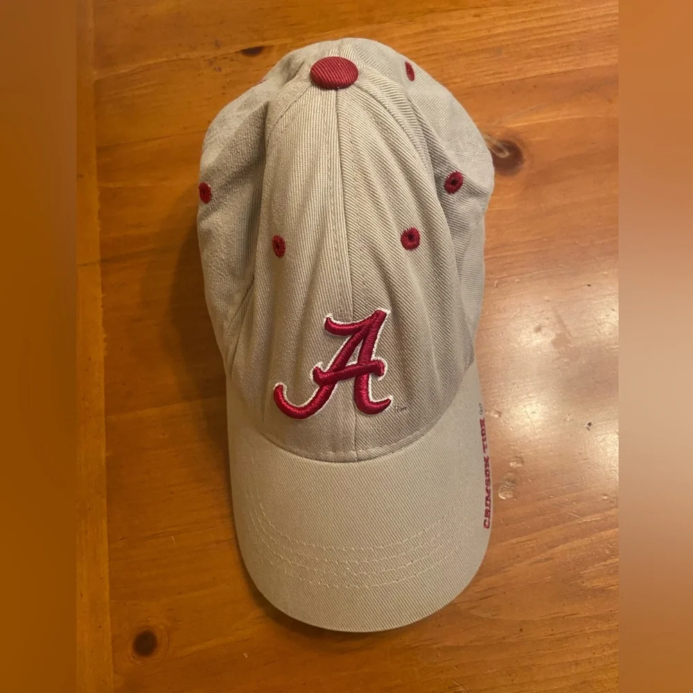 YOUTH University of Alabama Crimson Tide Baseball Cap...